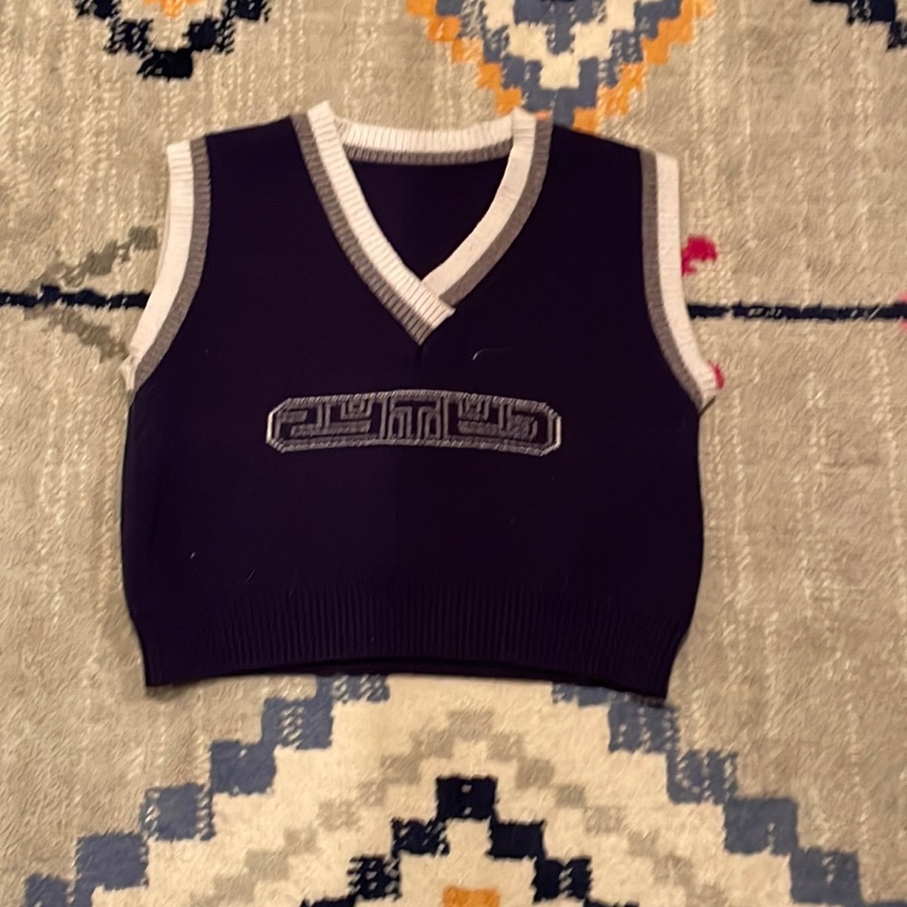 Graphic Cropped Sweater